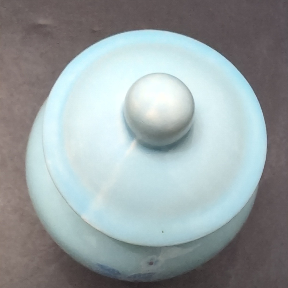 Vintage Mini Sky-blue Ceramic Lidded Ginger Jar With Floral Design. - Picture 8 of 10